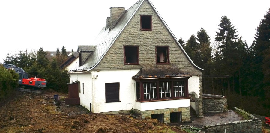 Abbruch “Alte Villa” Winterberg (MIT VIDEO)
