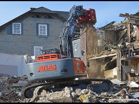 Videovorschau: Abriss des Gasthofs Schulte-Schüppen in Olsberg, Video 1