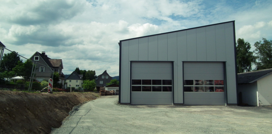 Industrie- und Gewerbeanlage